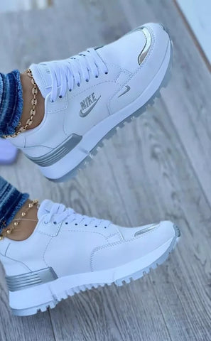 Scarpe sportive da donna